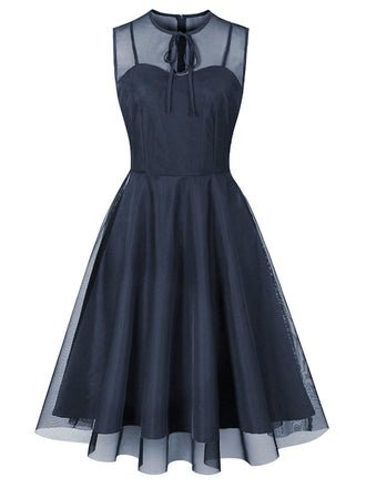 Robe sans manches en tulle transparent à col lavallière ajouré Années 1950