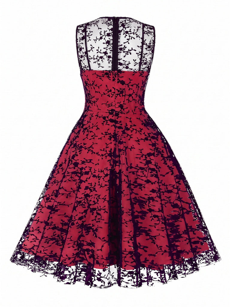 Robe en résille floquée florale sans manches à décolleté goutte d’eau années 1950