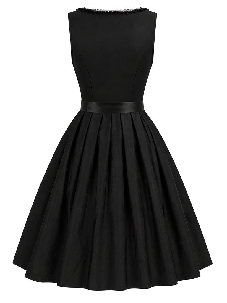 Ensemble 2PCS noir avec robe à col carré et tablier floral brodé Années 1950