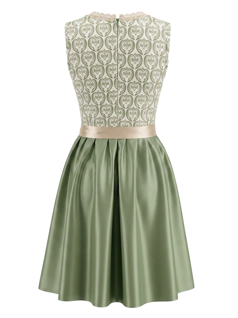 Robe vert clair à col carré avec tablier en dentelle florale Années 1950