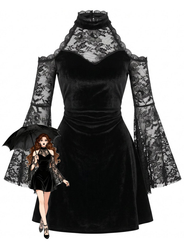 Robe mini noire en velours et dentelle à épaules dénudées et manches cloche Années 1960