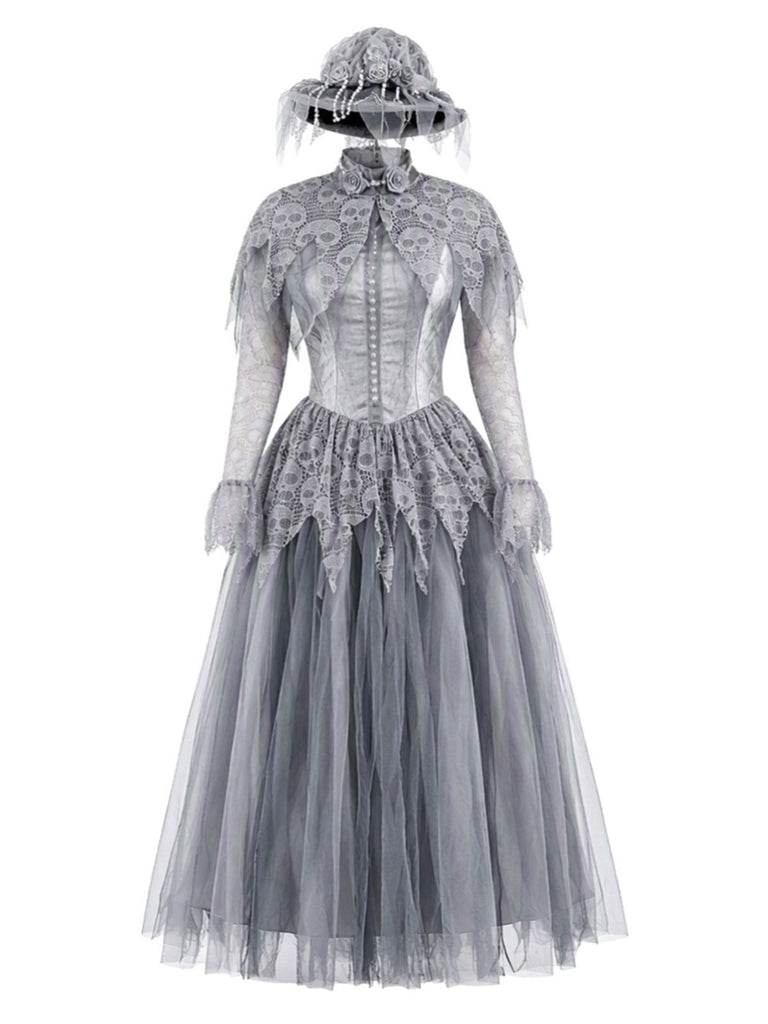 Robe longue gothique victorienne grise en dentelle, cape et tulle années 1940