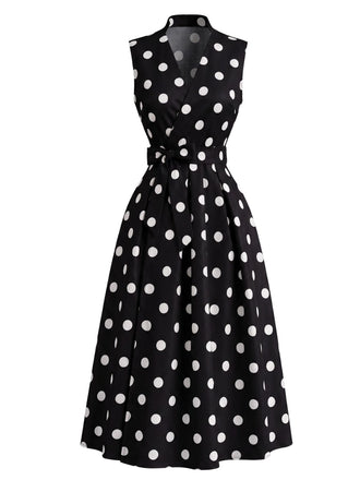 Robe à pois sans manches, revers, nœud et ceinture Années 1950