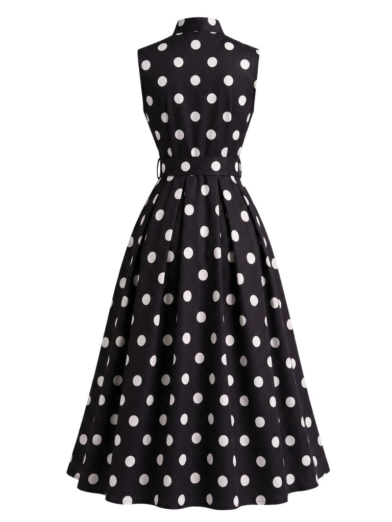 Robe à pois sans manches, revers, nœud et ceinture Années 1950