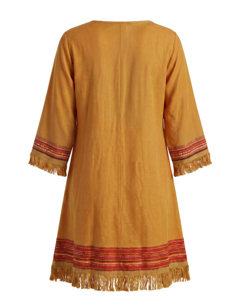 Robe bohème marron col V et franges pompons années 70