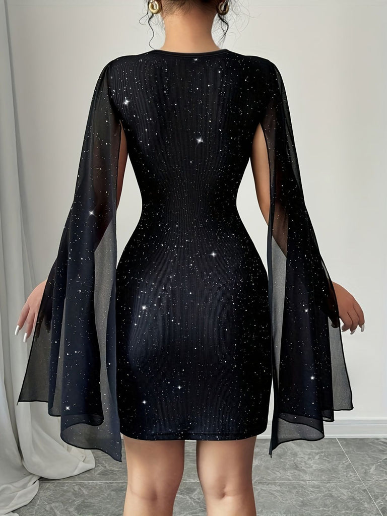Robe-cape noire ajustée en mousseline à perles et col rond années 1960 - 5