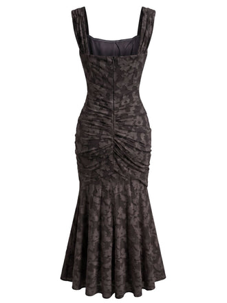 Robe sirène rose moulante à épaules dénudées et corset baleiné années 1930