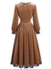 Robe en velours à col carré, bordure en dentelle et manches longues Années 1970 - 6