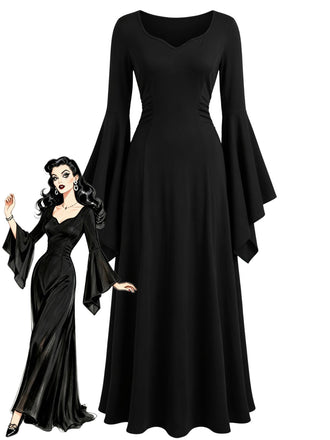 Robe longue gothique noire à col cœur et manches évasées Années 1970 - 1