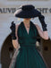 Robe en maille à pois dos nu de Noël verte des années 1950 Cocktail