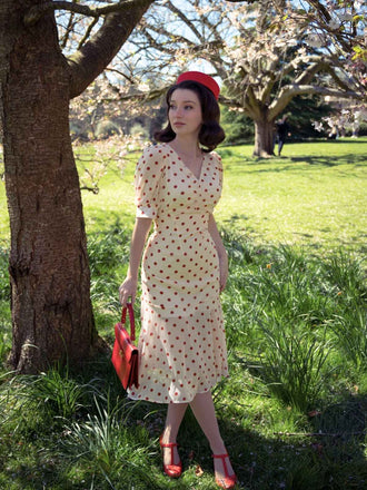 [Prévente] Robe sirène beige à pois des années 1930