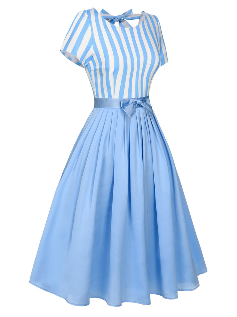 Robe bleue à rayures et col bateau des années 40