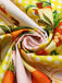 Robe mi-longue multicolore à imprimé citrons des années 40