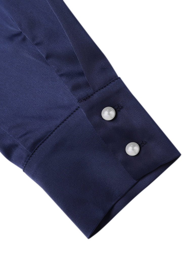 [Pré-vente] Robe de chambre en simili satin avec col noué bleu foncé des années 40