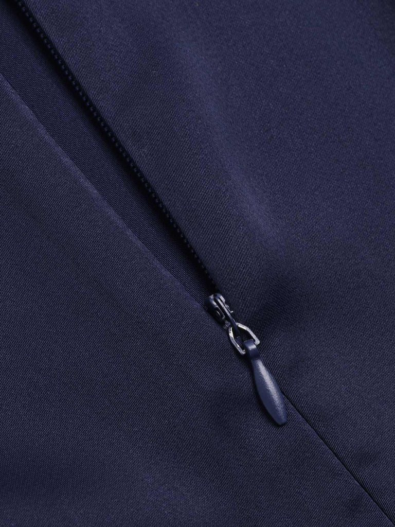 [Pré-vente] Robe de chambre en simili satin avec col noué bleu foncé des années 40