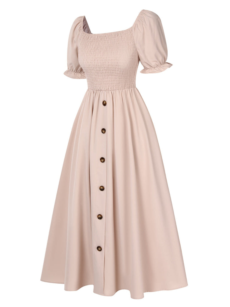 Robe froncée boutonnée à manches bouffantes et col carré beige des années 1940