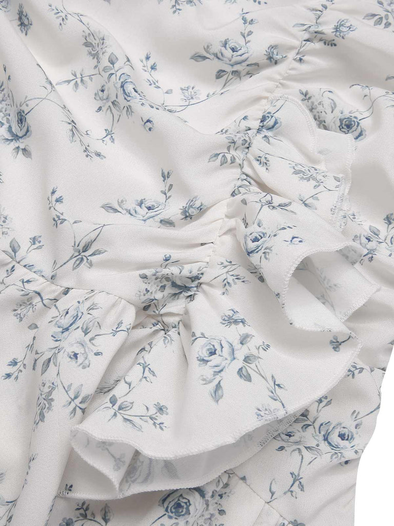 Robe bleue à volants et épaules dénudées à motif floral des années 1930