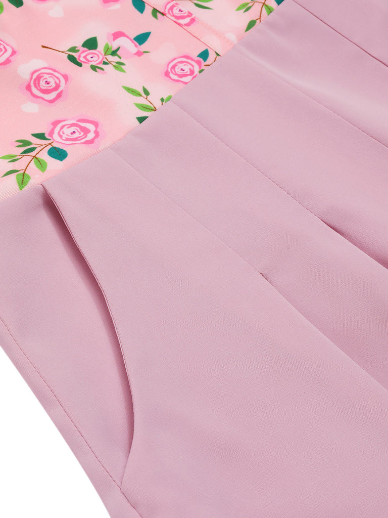 Combinaison ceinturée à col cœur motif roses rose des années 1960