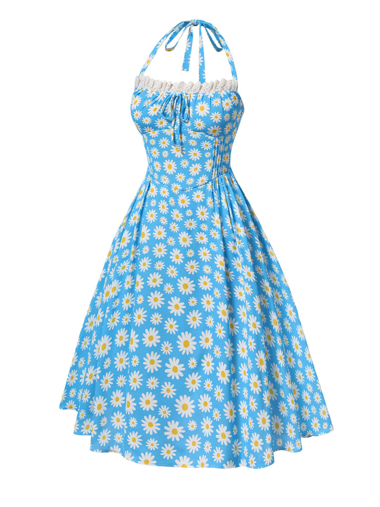 Robe dos nu marguerites bleue avec bordure en dentelle des années 1950
