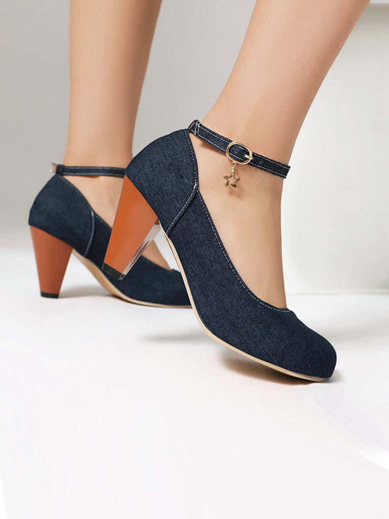 Mary Janes à boucle en jean et talons épais
