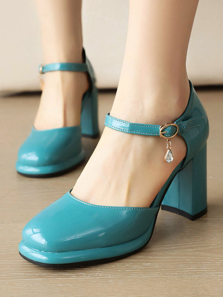 Escarpins cuir verni bride cheville talon bloc