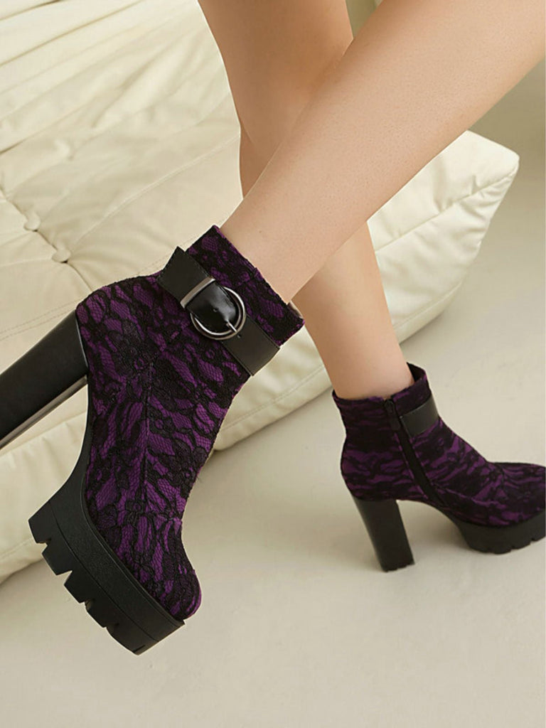 Bottines à plateforme et talons épais en dentelle vintage