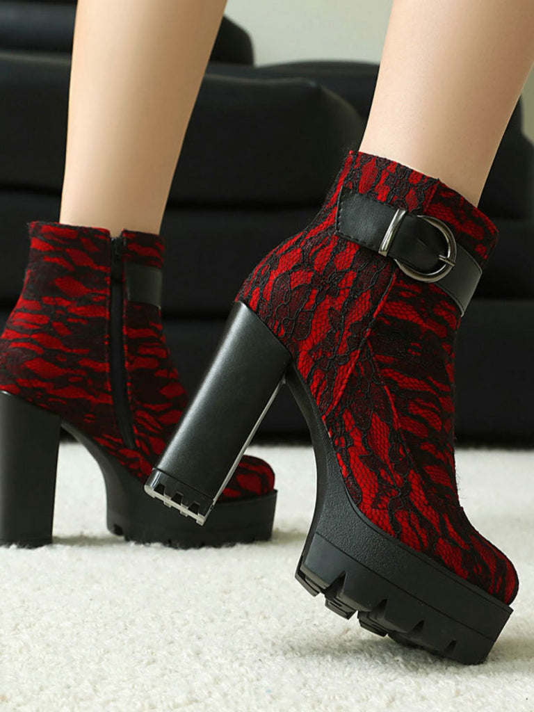 Bottines à plateforme et talons épais en dentelle vintage