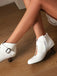 Bottines à bout rond, découpes, boucle et talon bloc