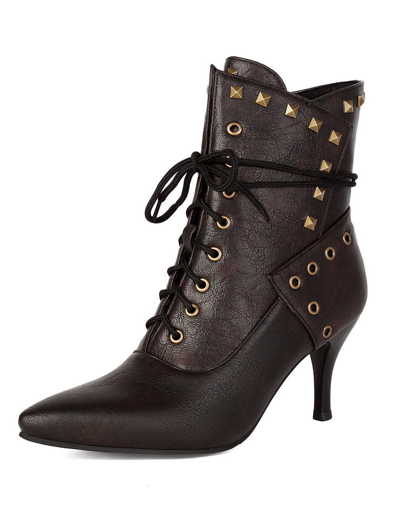 Bottes gothiques à bout pointu, lacets et clous dorés