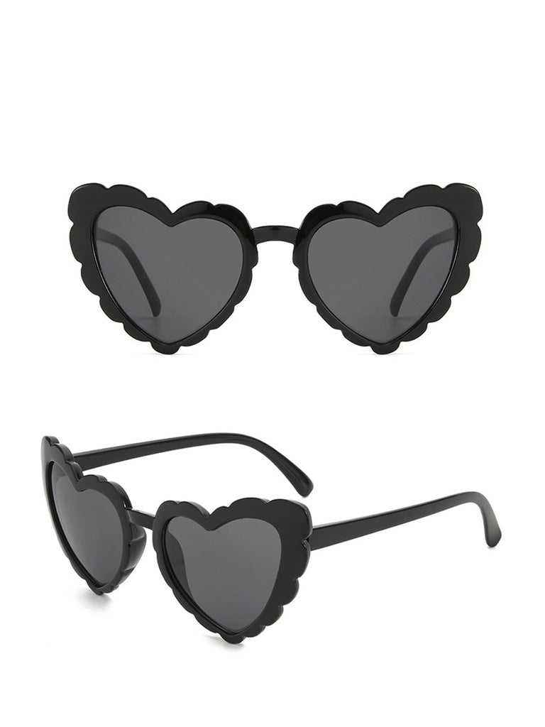Lunettes de soleil vintage à monture en forme de cœur incurvé