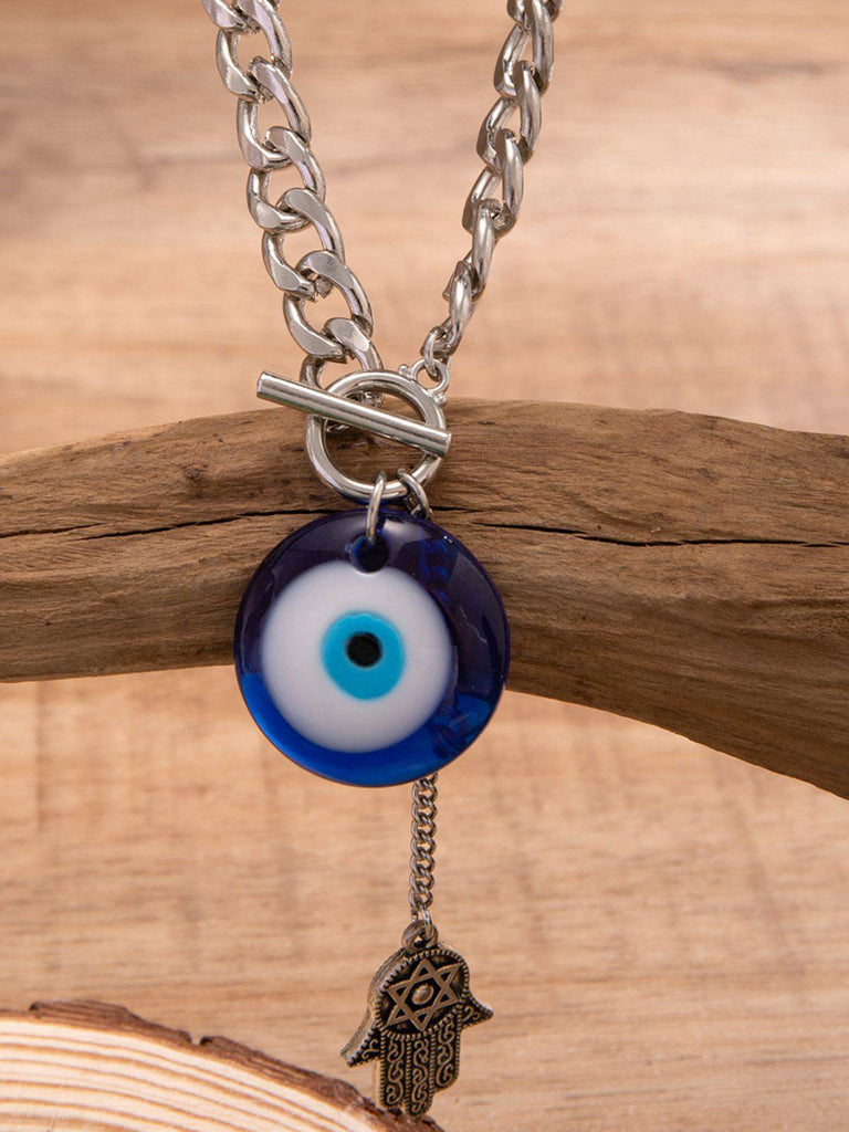 Collier pendentif gothique en forme de paume avec œil de démon