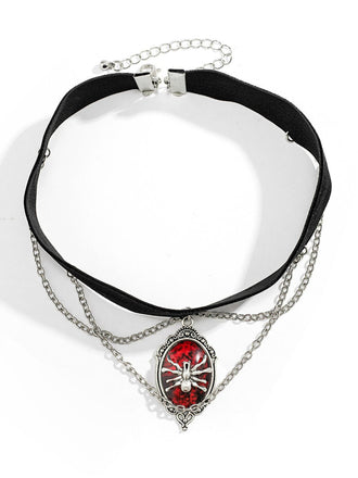 Collier gothique avec pendentif en araignée rouge