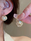 Boucles D'Oreilles Huggie Cristal Fleurs Blanc Mariage