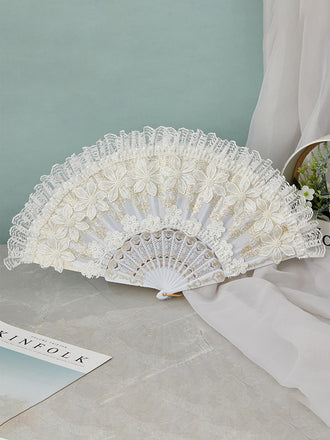Éventail pliant blanc en satin et dentelle à fleurs 3D