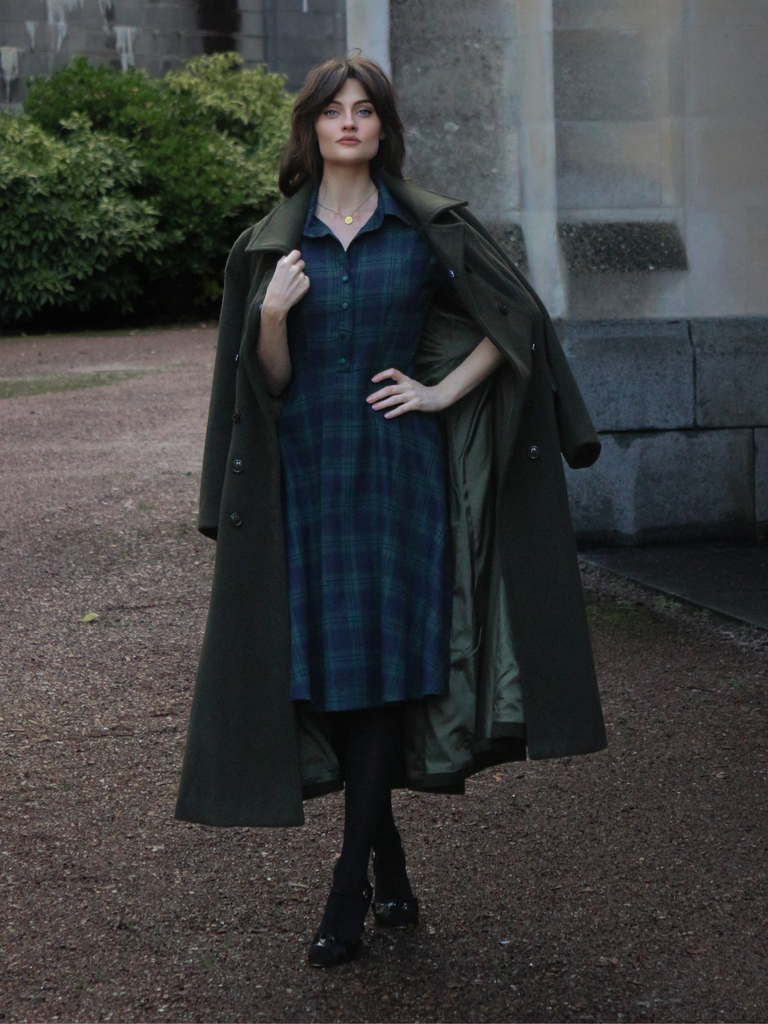 Robe Swing Vintage Verte Année 50 Boutonnée avec Ceinture Chic