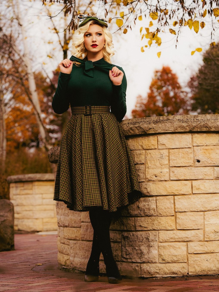Robe en tricot à carreaux vert foncé des années 1950 Cocktail Chic