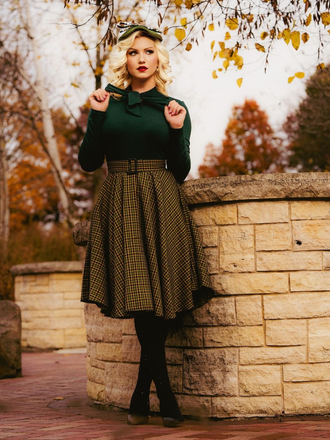 Robe en tricot à carreaux vert foncé des années 1950 Cocktail Chic
