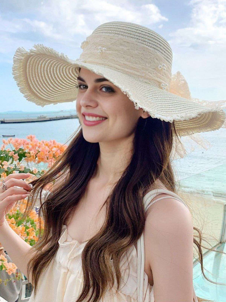Chapeau de soleil à large bord en dentelle vintage