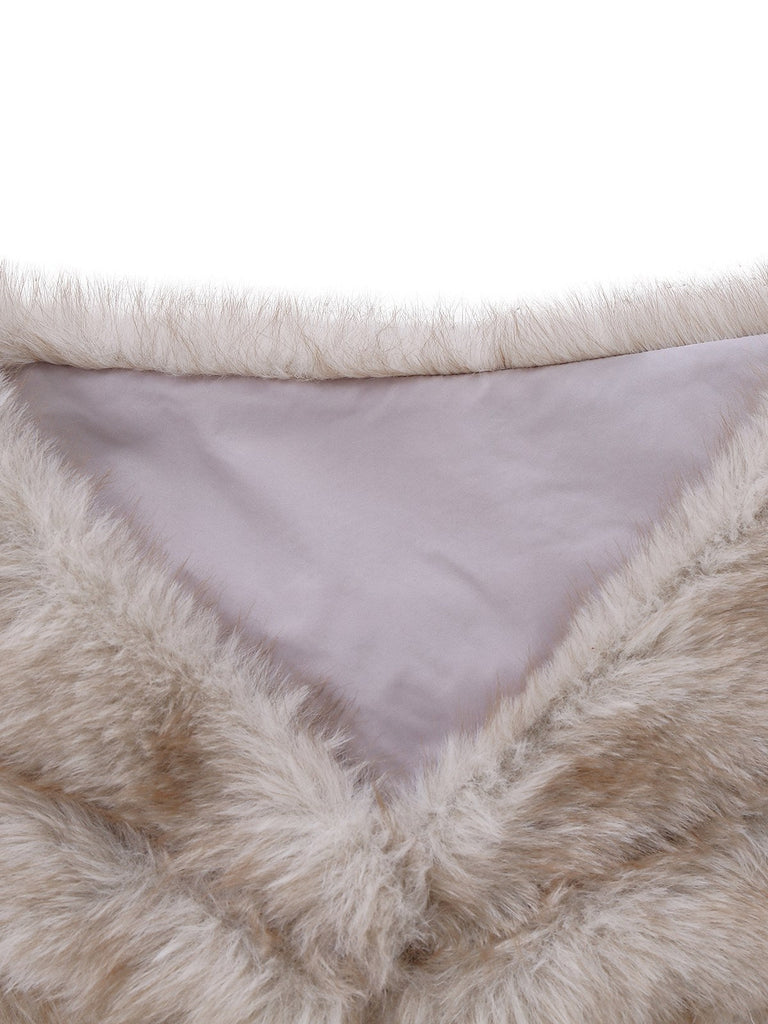 [Prévente] Châle en fausse fourrure col en V marron années 1920