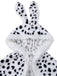 Cape blanche à capuche de méchante en fausse fourrure motif dalmatien années 1970