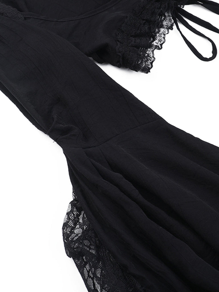 Cape gothique noire en dentelle à manches cloche années 1970