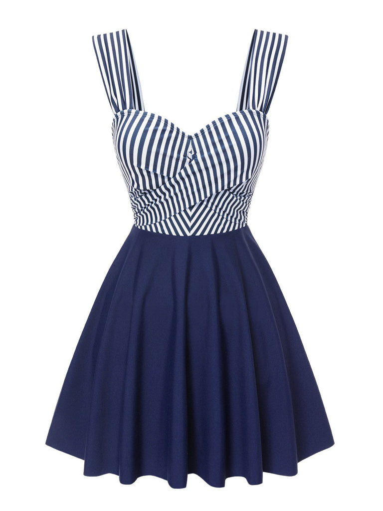 Robe de bain bleue rayures et bretelles larges des années 1940