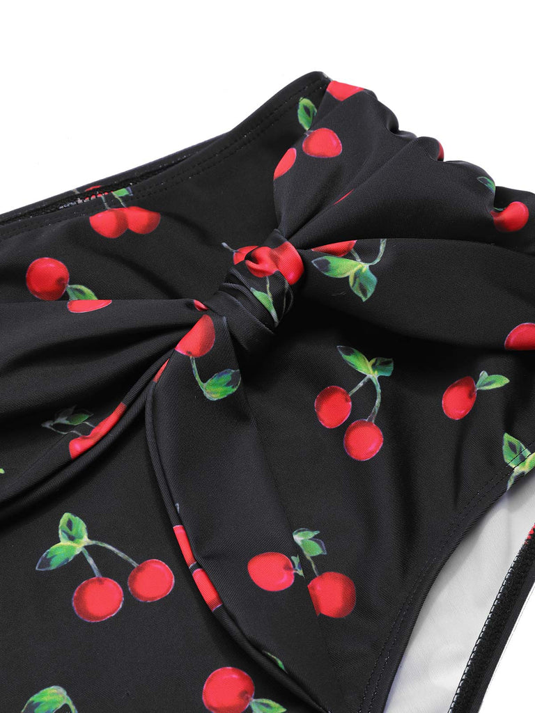 Ensemble bikini noir à col licou et motif cerise des années 1950