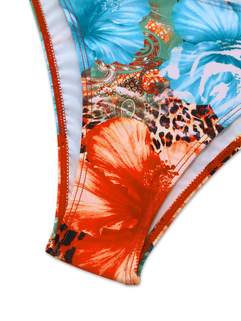 Ensemble bikini licou fleurs léopard et paréo 1950s