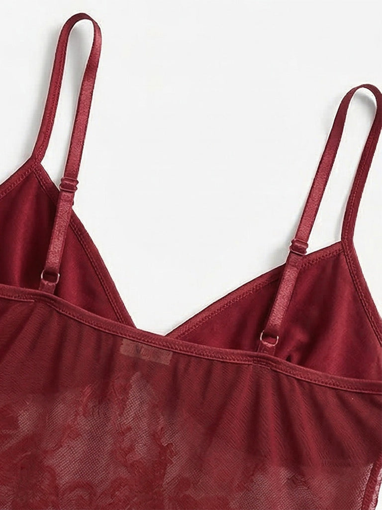 Ensemble Pyjama Rouge avec Top en Dentelle et Pantalon Évasé Années '80 7