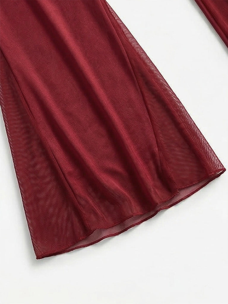 Ensemble Pyjama Rouge avec Top en Dentelle et Pantalon Évasé Années '80 8