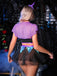Ensemble de lingerie violet foncé avec cape en dentelle de sorcière et jupe années 1980
