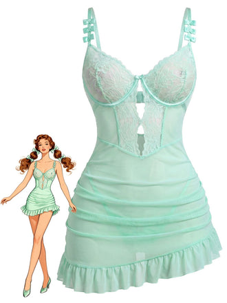 Nuisette verte en dentelle et tulle à bretelles nouées et ourlet volanté années 1970