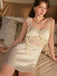 Chemise de Nuit Verte Satin Dentelle à Volants Taille Transparente Années 1950 3