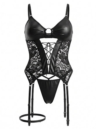 Ensemble lingerie noir en similicuir et dentelle avec porte-jarretelles années 1960 - 1